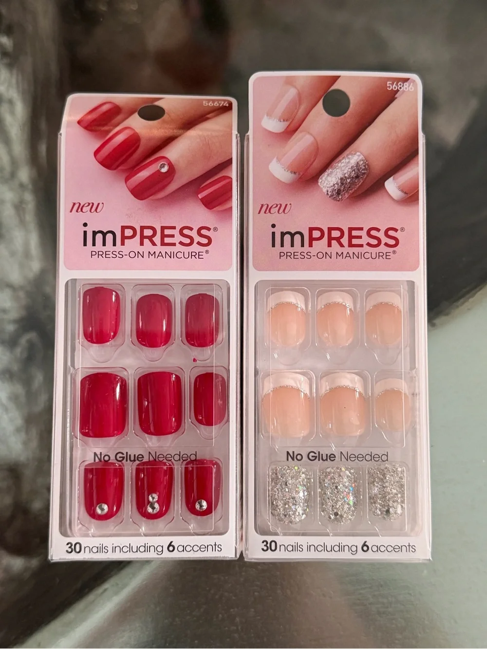 Set of 2 Nail Press-On Packaging